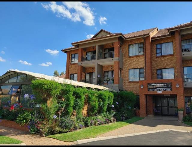 2 BEDROOM TOWNHOUSE FOR SALE IN RUIMSIG